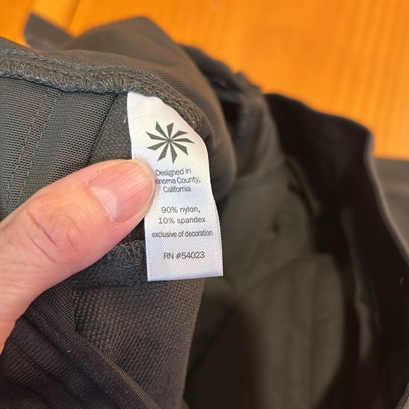 ATHLETA 6 Olive Green Wander Utility Pant - Picture 8 of 8